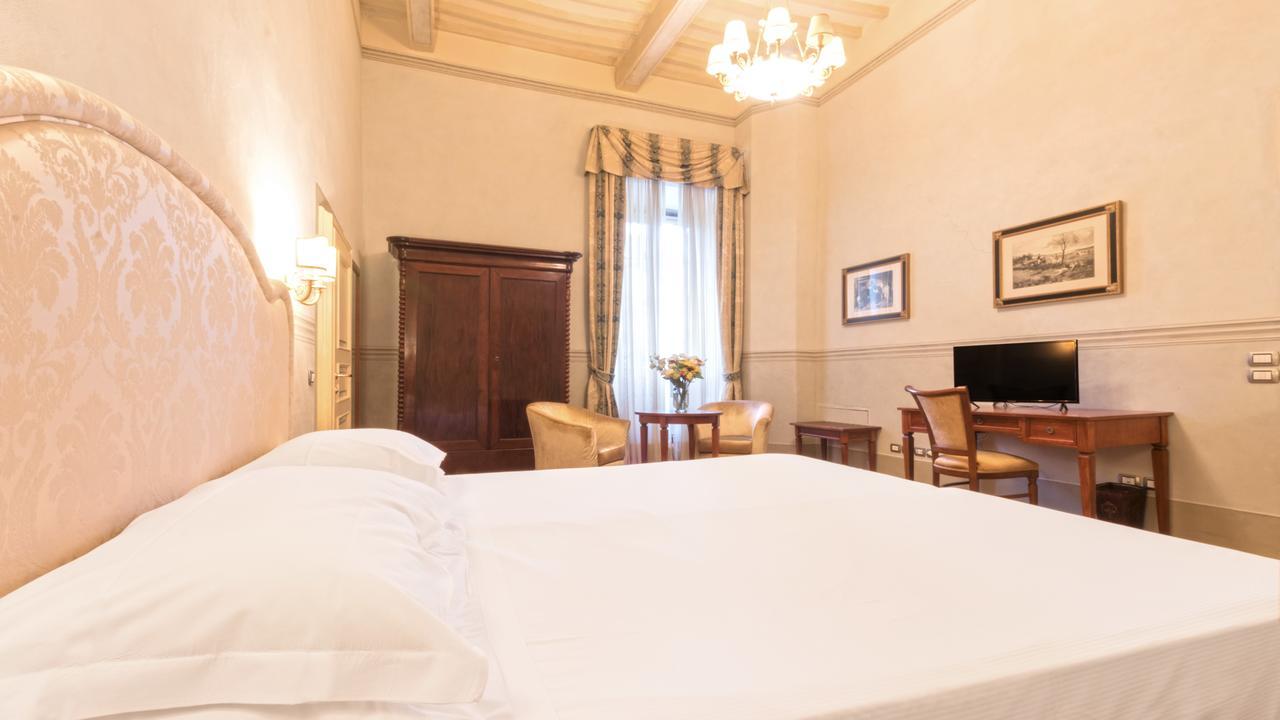 Badia Di Campoleone Villa Arezzo Kamer foto