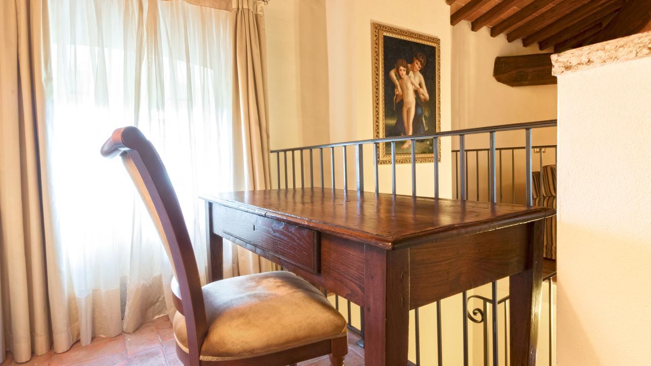 Badia Di Campoleone Villa Arezzo Kamer foto